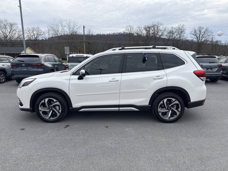 2023 Subaru Forester Touring