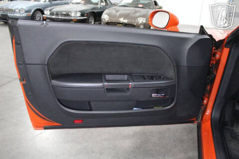 2009 Dodge Challenger SRT8