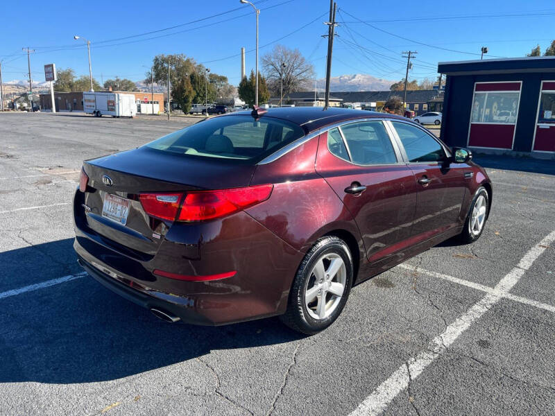 2014 Kia Optima LX photo 8