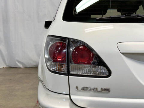 2003 Lexus RX 300