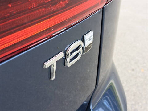 2026 Volvo XC60 T8 Plus