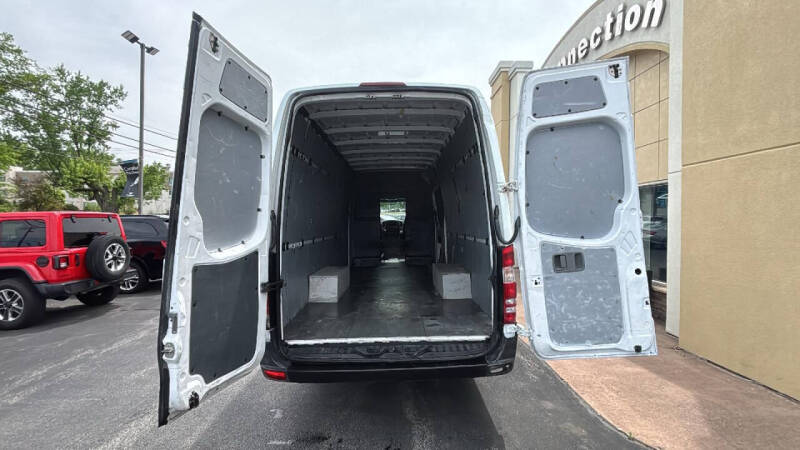 2016 Freightliner Sprinter 2500