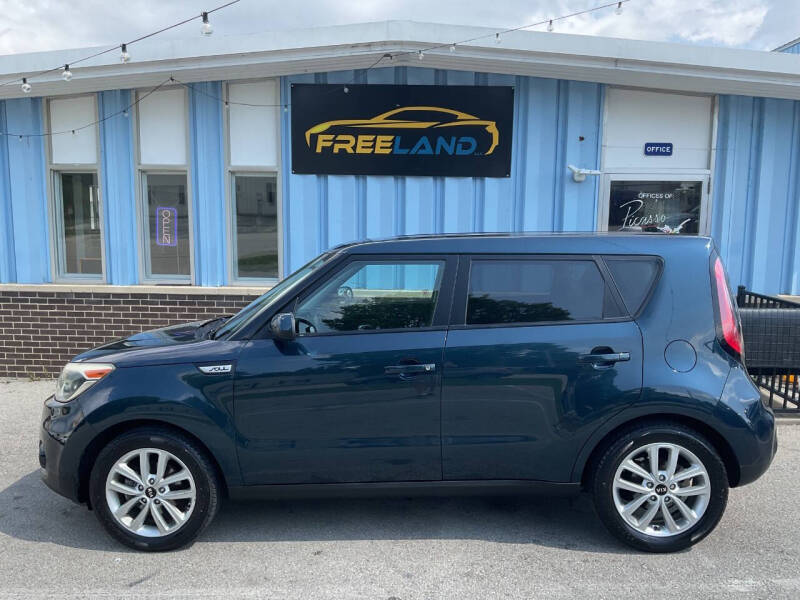 2017 Kia Soul +