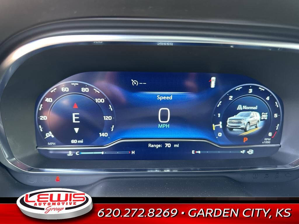 2024 Chevrolet Suburban for sale at Lewis Chevrolet of Garden City in Garden City, KS