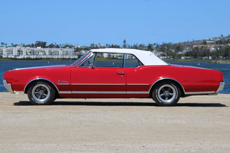1967 Oldsmobile Cutlass Supreme