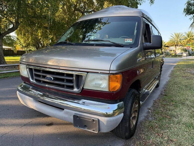 2003 Ford E-Series