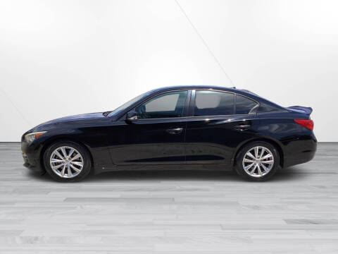 2015 Infiniti Q50