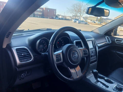 2012 Jeep Grand Cherokee Laredo