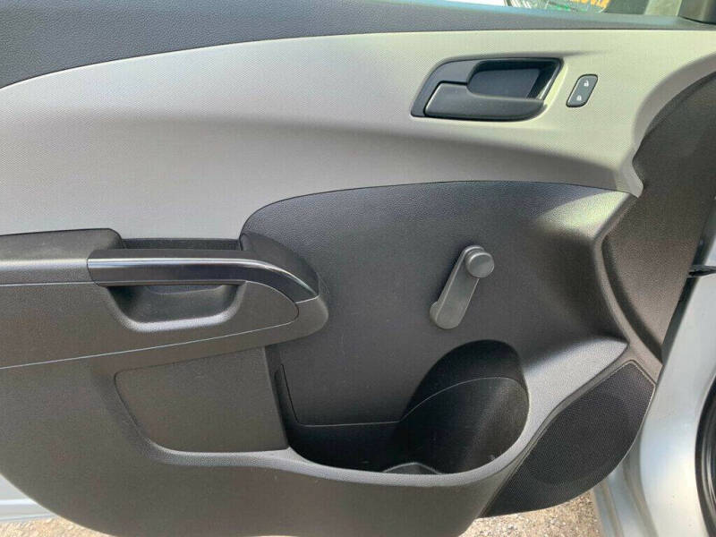 2019 Chevrolet Sonic LS Auto