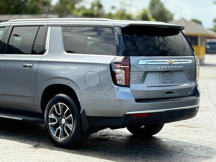 2021 Chevrolet Suburban LT