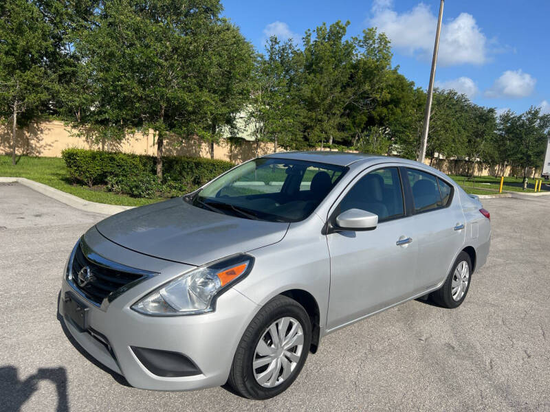 Nissan Versa Sedan's photo