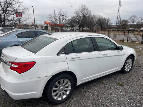 2013 Chrysler 200 Touring