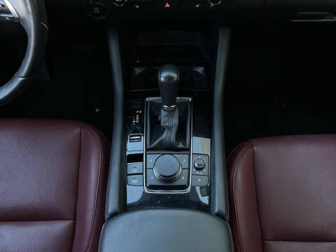 2025 Mazda Mazda3 Sedan 2.5 S Carbon Edition