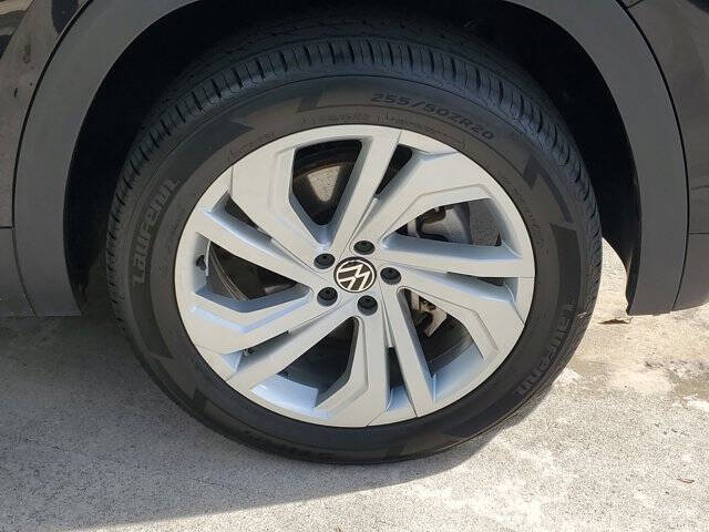 2022 Volkswagen Atlas SE