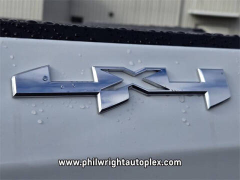 2026 GMC Sierra 1500 Elevation Standard