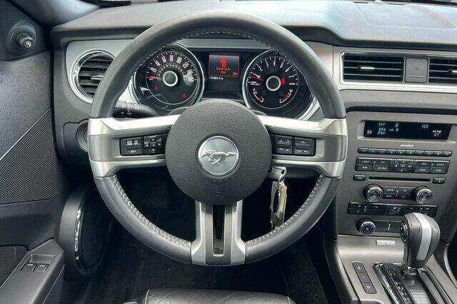 2014 Ford Mustang V6 Premium