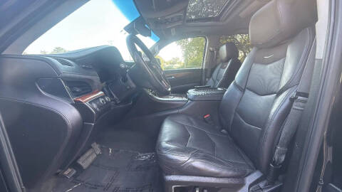 2015 Cadillac Escalade Luxury