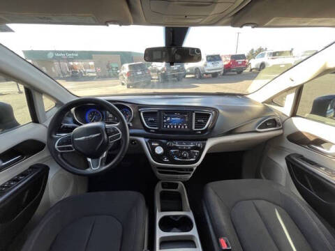 2018 Chrysler Pacifica LX