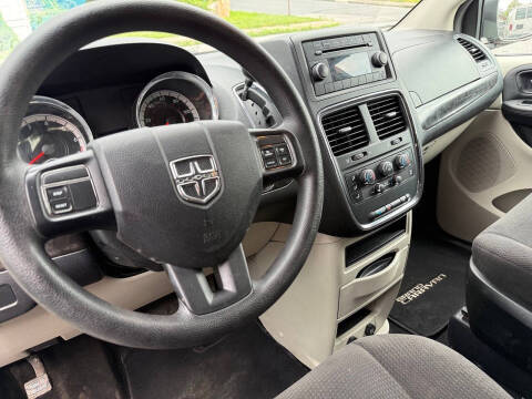 2013 Dodge Grand Caravan SE