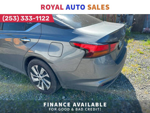 2019 Nissan Altima for sale at Royal Auto Sales, LLC in Algona WA