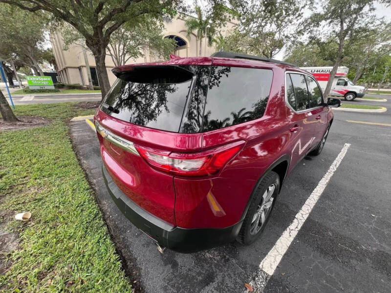 2021 Chevrolet Traverse LT Leather