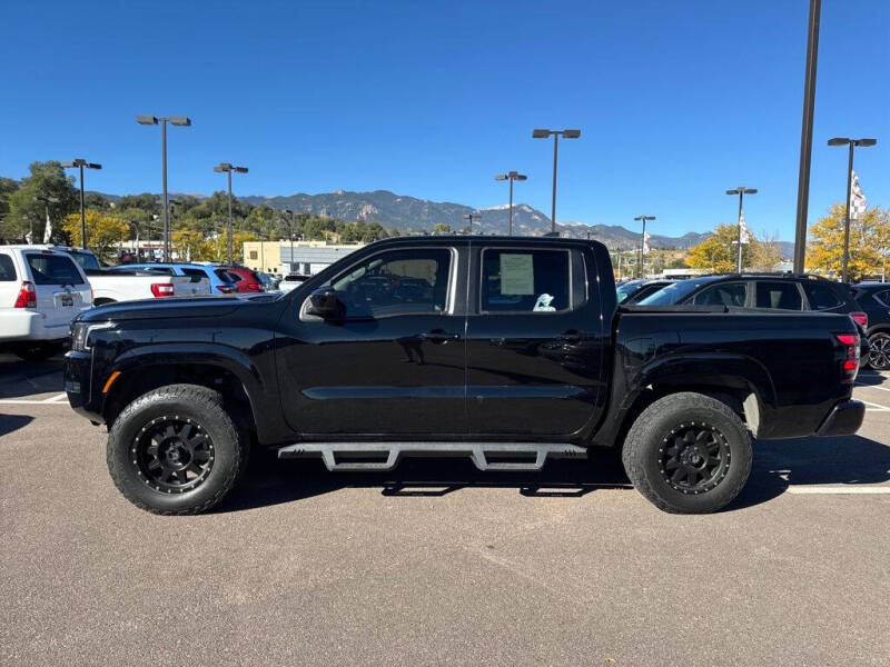 2022 Nissan Frontier SV