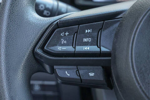 2019 Toyota Yaris LE