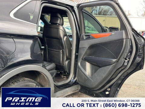 2017 Lincoln MKC Select