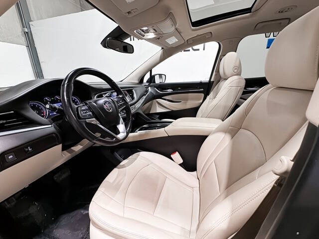 2022 Buick Enclave Essence