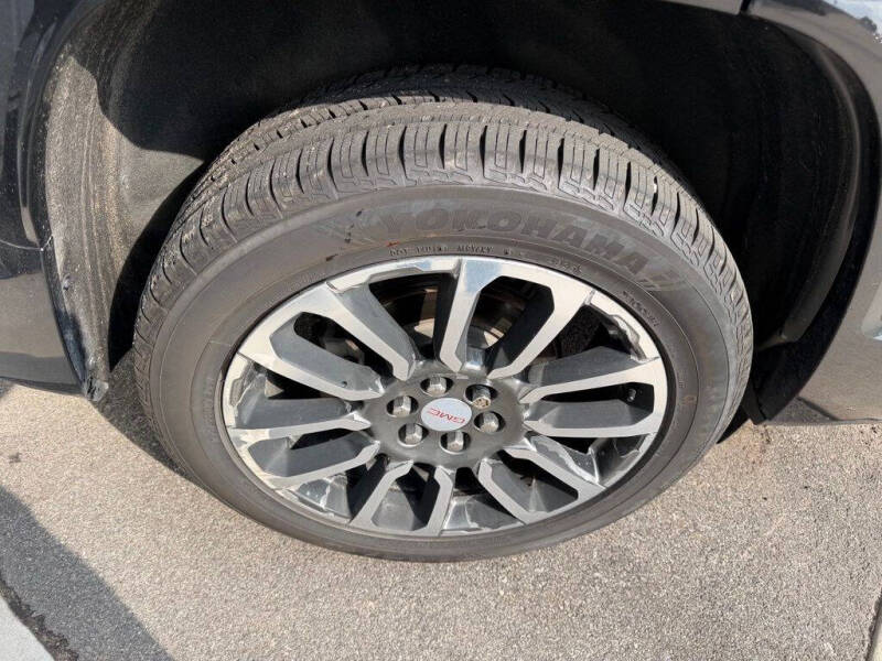 2020 GMC Acadia Denali