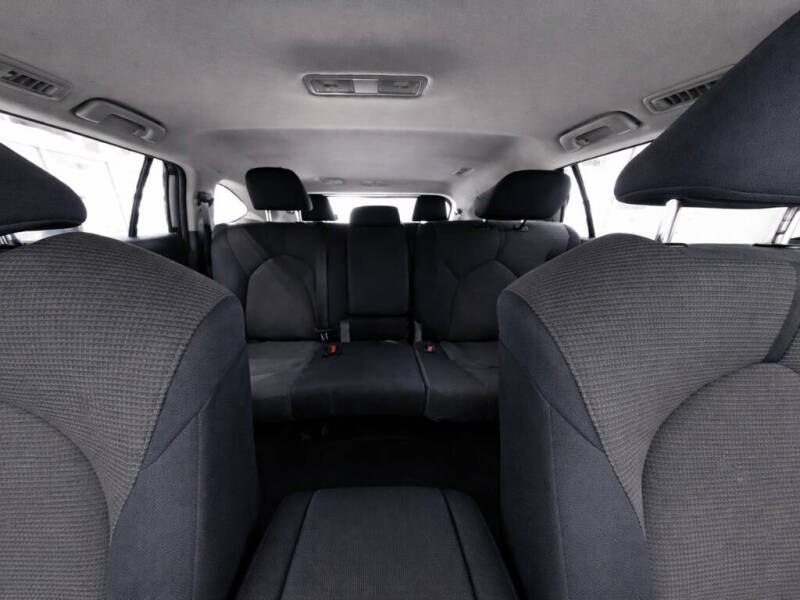 2017 Toyota Highlander LE