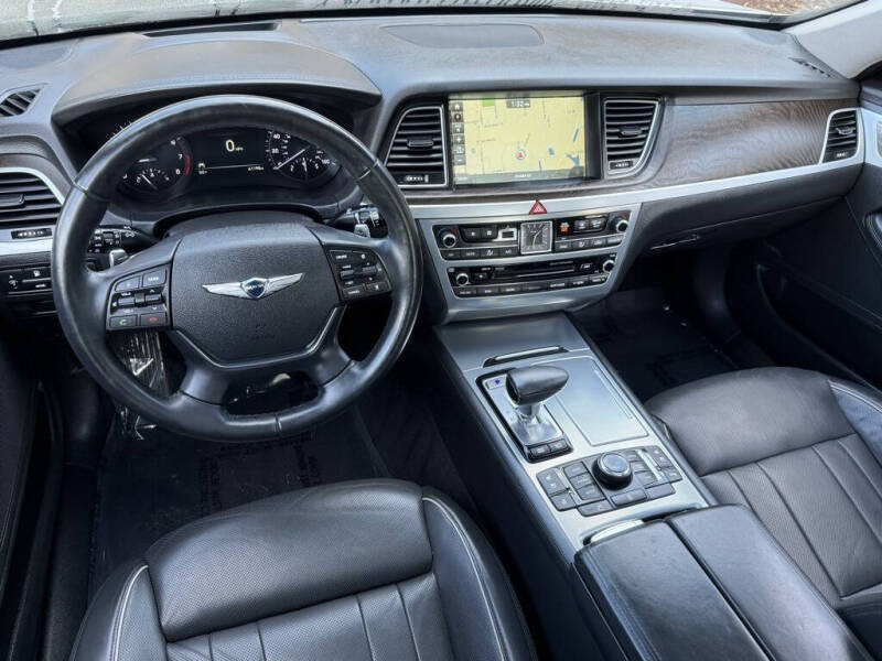 2018 Genesis G80