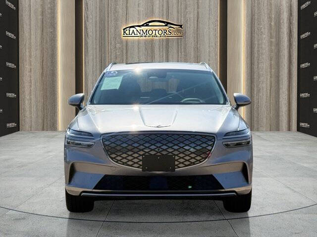 2023 Genesis Electrified GV70