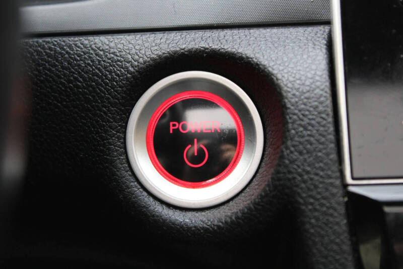 2019 Honda Insight Touring