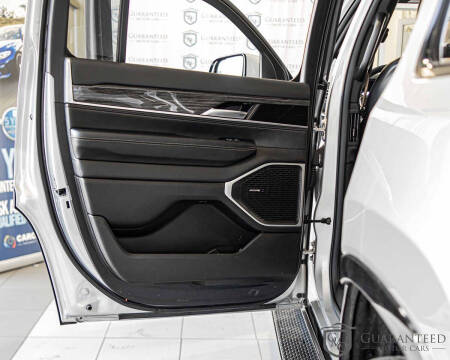 2022 Jeep Wagoneer Series II