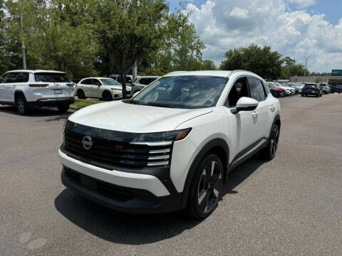 2025 Nissan Kicks SR Photo