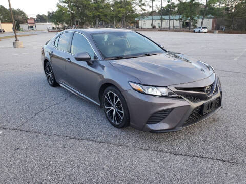 2020 Toyota Camry SE