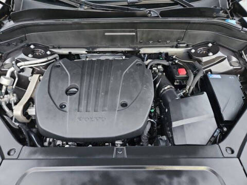 2024 Volvo XC90 B5 Plus Bright Theme