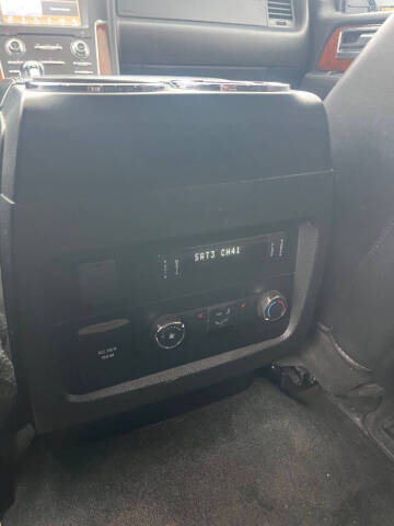 2016 Lincoln Navigator Select