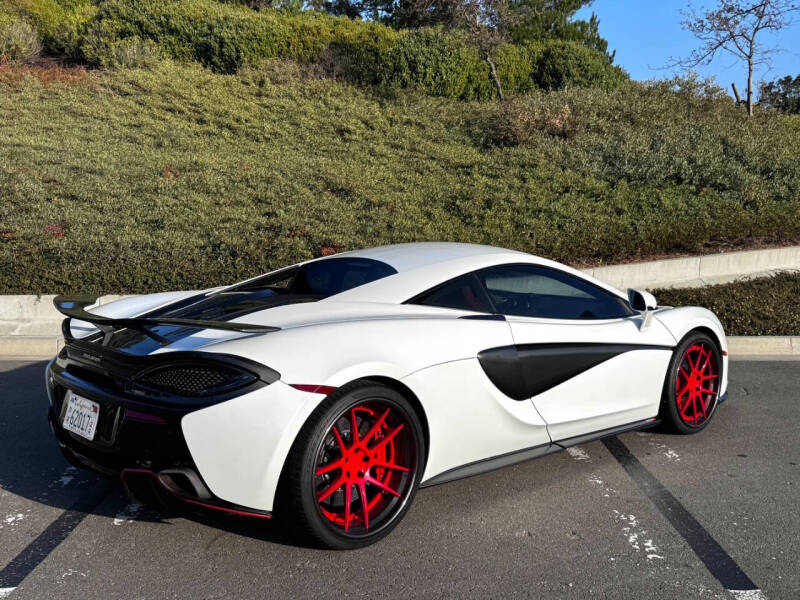 2017 McLaren 570S