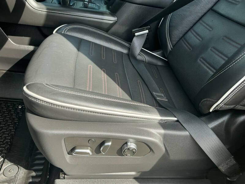 2023 GMC Sierra 1500 AT4X