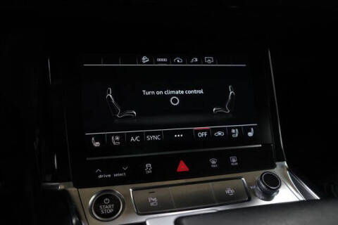 2023 Audi e-tron quattro Premium Plus