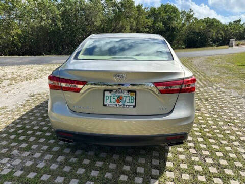 2013 Toyota Avalon XLE Premium