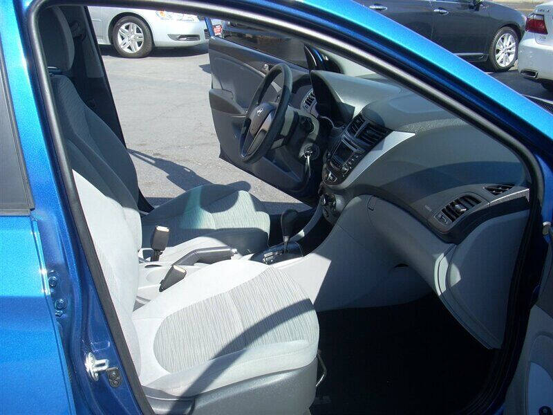 2015 Hyundai Accent GLS