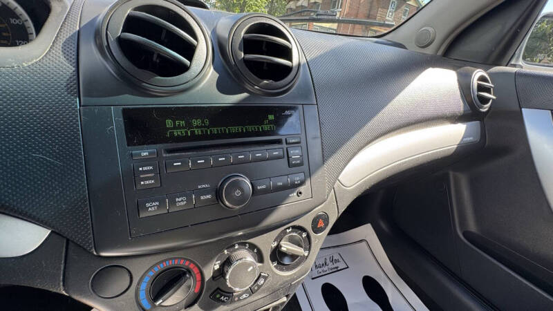 2011 Chevrolet Aveo Aveo5 LT