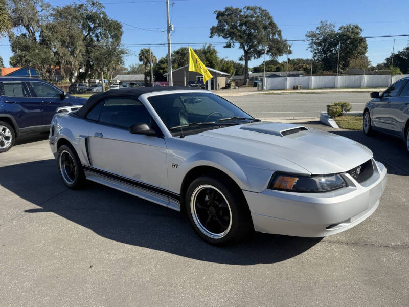 2002 Ford Mustang GT Deluxe's photo