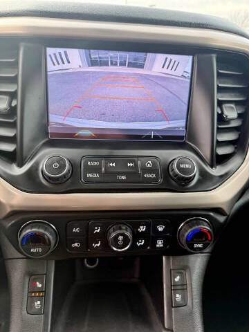 2017 GMC Acadia Denali