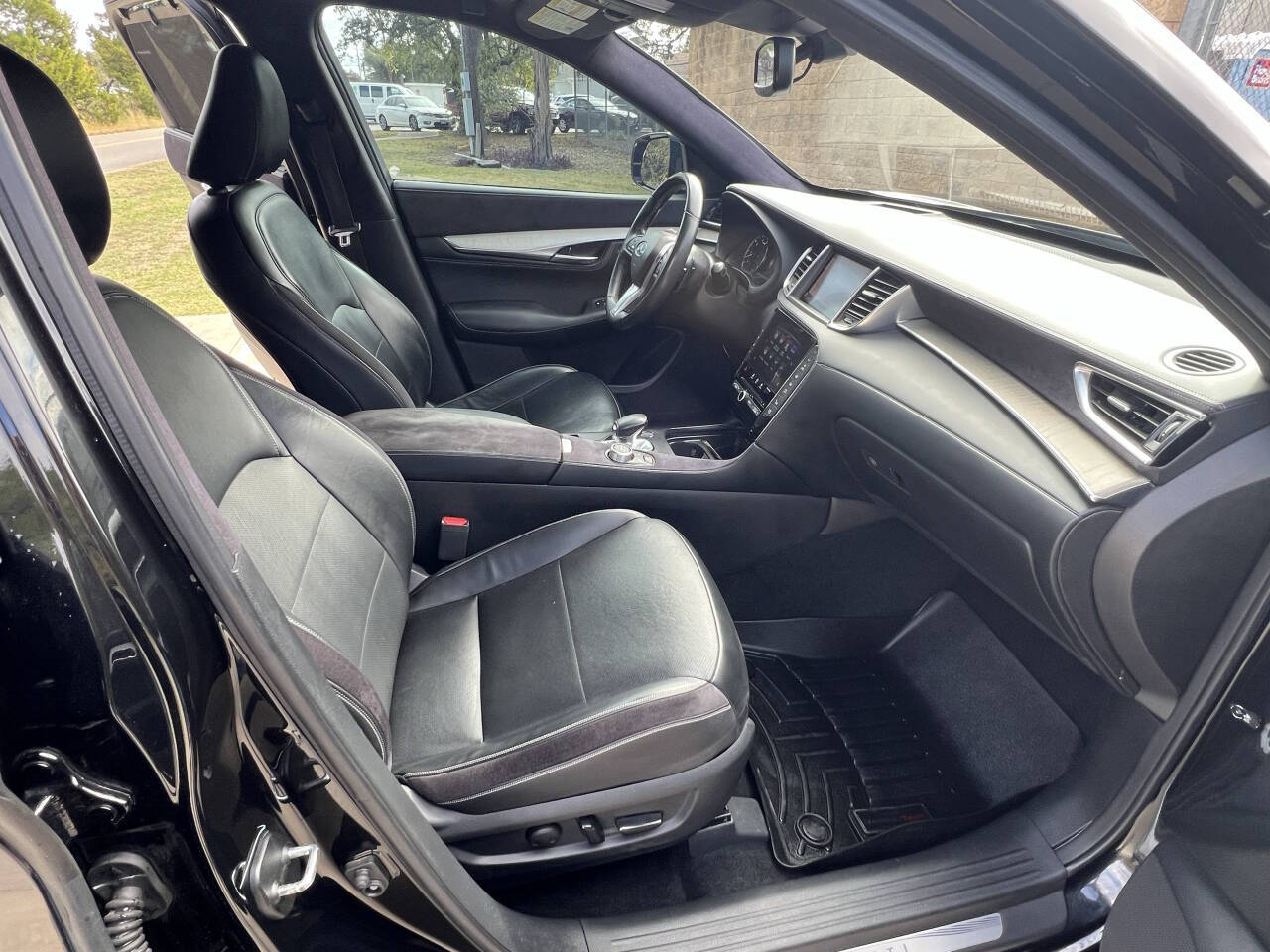 Used Car 2019 Infiniti Qx50  Essential 4dr Crossover For Sale Under $12,000 In Austin, Texas