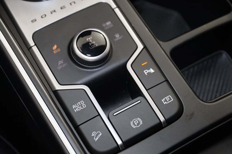 2025 Kia Sorento Hybrid EX