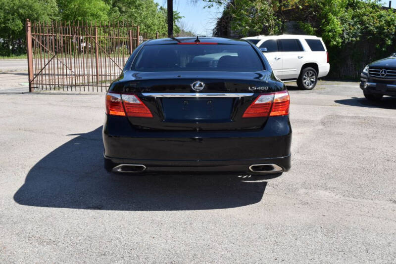 2012 Lexus LS Base photo 4